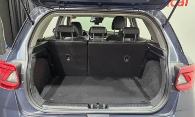 Hyundai Venue 2020, 78880 км, за 10371.54 USD - фото 20