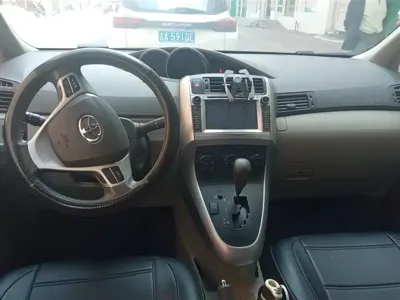 Toyota Verso 2014, 82400 км, за 6365.2 USD - фото 12
