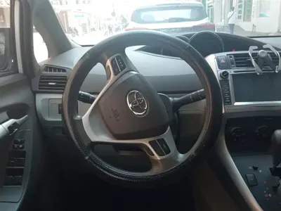 Toyota Verso 2014, 82400 км, за 6365.2 USD - фото 15