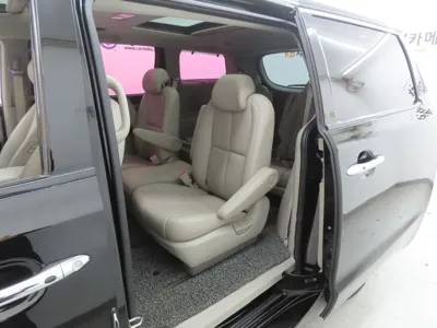 Kia Canival 2019, 57445 км, за 12361.19 USD - фото 6