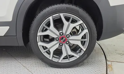Kia Seltos 2020, 97178 км, за 11093.61 USD - фото 21