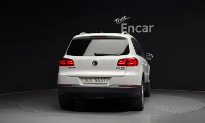 Volkswagen Tiguan 2015, 165833 км, за 3872.92 USD