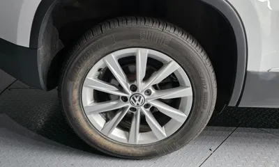 Volkswagen Tiguan 2015, 165833 км, за 3872.92 USD