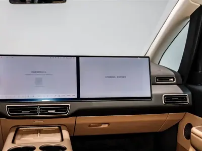 Li Auto Li MEGA 2025, 10900 км, за 65532.71 USD - фото 26