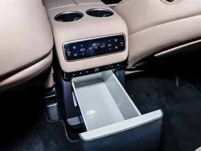 Li Auto Li MEGA 2025, 10900 км, за 65532.71 USD - фото 27