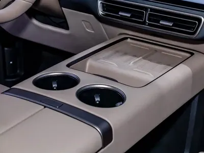 Li Auto Li MEGA 2025, 10900 км, за 65532.71 USD - фото 33