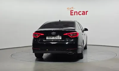 Hyundai Sonata 2015, 163814 км, за 4726.27 USD