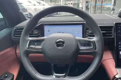 Nio EC6 2020, 70500 км, за 21146 USD - фото 23