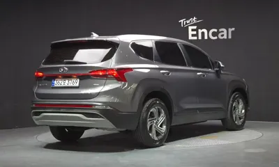Hyundai Santafe 2021, 94865 км, за 12502.44 USD