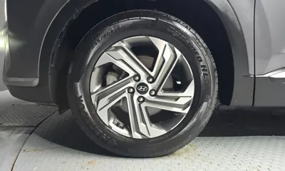Hyundai Santafe 2021, 94865 км, за 12502.44 USD
