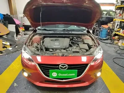 Mazda 3 Axela 2016, 77000 км, за 6070.51 USD - фото 20