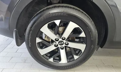 Kia Sorento 2021, 109168 км, за 13121.96 USD