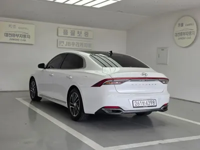 Hyundai Grandeur 2021, 170175 км, за 10402.04 USD
