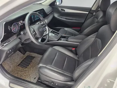 Hyundai Grandeur 2021, 170175 км, за 10402.04 USD - фото 9