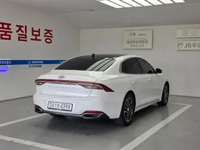 Hyundai Grandeur 2021, 170175 км, за 10402.04 USD - фото 16