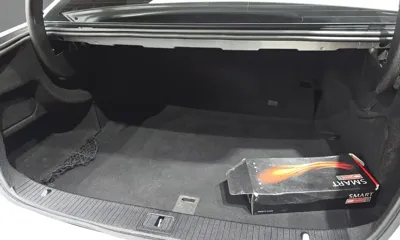 Mercedes-Benz E-Class 2014, 107156 км, за 7928.64 USD - фото 20