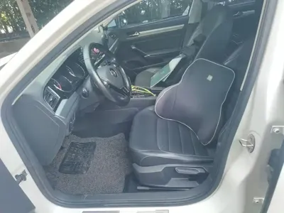 Volkswagen Lamando 2015, 91800 км, за 5931.73 USD - фото 8