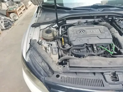 Volkswagen Lamando 2015, 91800 км, за 5931.73 USD - фото 21
