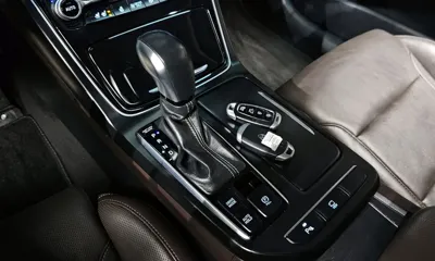 Hyundai Grandeur 2018, 46827 км, за 9780.75 USD - фото 9