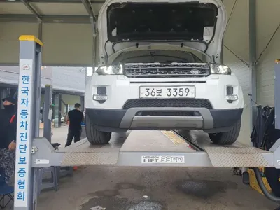 Land Rover Range Rover Evoque · 2015 год