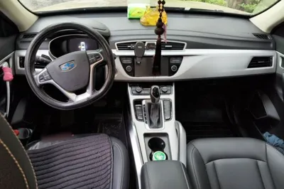 Geely Auto Emgrand X7 Sport 2016, 64900 км, за 5862 USD - фото 18