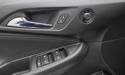 ChevroletGMDaewoo Cruze 2018, 87300 км, за 5153.62 USD - фото 17