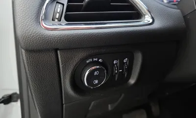 ChevroletGMDaewoo Cruze 2018, 87300 км, за 5153.62 USD - фото 18