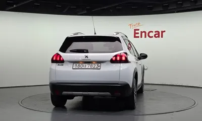 Peugeot 2008 2017, 109319 км, за 4529.34 USD