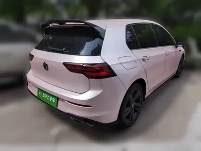 Volkswagen Golf 2021, 70700 км, за 12715.66 USD