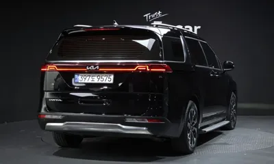 Kia Canival 2023, 25018 км, за 23712.55 USD