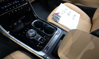 Kia Canival 2023, 25018 км, за 23712.55 USD - фото 9