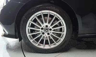 Mercedes-Benz E-Class 2021, 85693 км, за 21387.24 USD