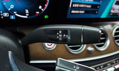 Mercedes-Benz E-Class 2021, 85693 км, за 21387.24 USD - фото 9