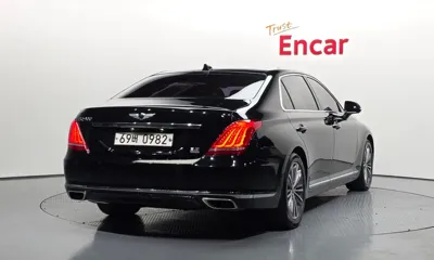 Genesis EQ900 2016, 324216 км, за 4923.2 USD