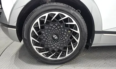 Hyundai Ioniq5 2022, 64684 км, за 19869.72 USD