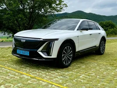Cadillac Lyriq · 2024 год