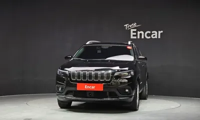 Jeep Cherokee 2019, 105445 км, за 8060.79 USD