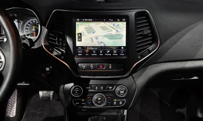 Jeep Cherokee 2019, 105445 км, за 8060.79 USD - фото 14