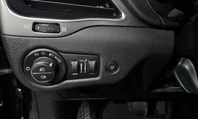 Jeep Cherokee 2019, 105445 км, за 8060.79 USD - фото 18