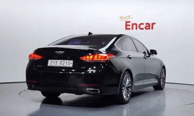 Hyundai Genesis 2014, 202860 км, за 3832.18 USD