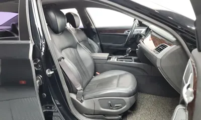 Hyundai Genesis 2014, 202860 км, за 3832.18 USD - фото 11