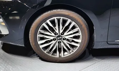 Kia K7 2020, 94379 км, за 10603.7 USD