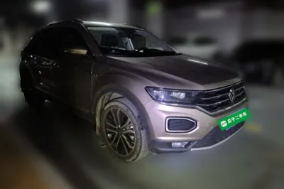 Volkswagen T-Roc 2021, 37500 км, за 19399 USD