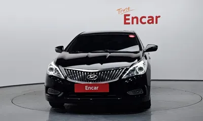 Hyundai Grandeur 2014, 115772 км, за 3973.51 USD