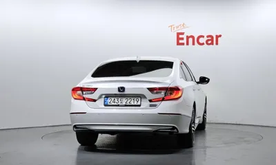 Honda Accord 2022, 69267 км, за 17524.44 USD