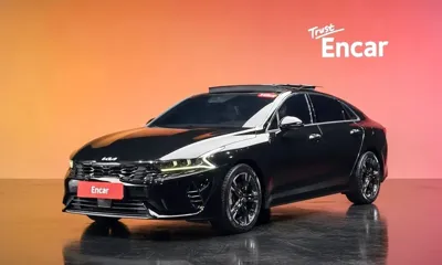 Kia K5 · 2023 год