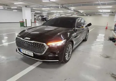 Kia K9 2023, 72916 км, за 5765.88 USD