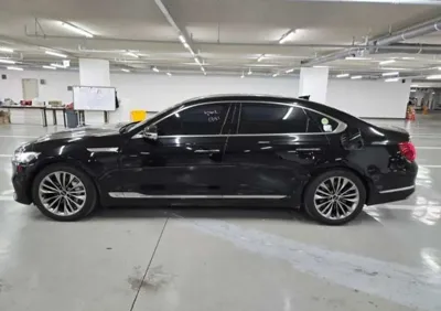 Kia K9 2023, 72916 км, за 5765.88 USD