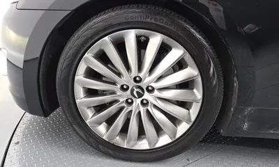 Hyundai Equus 2014, 189946 км, за 5144.23 USD