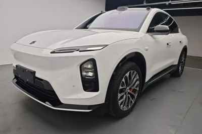 Nio EC6 · 2025 год